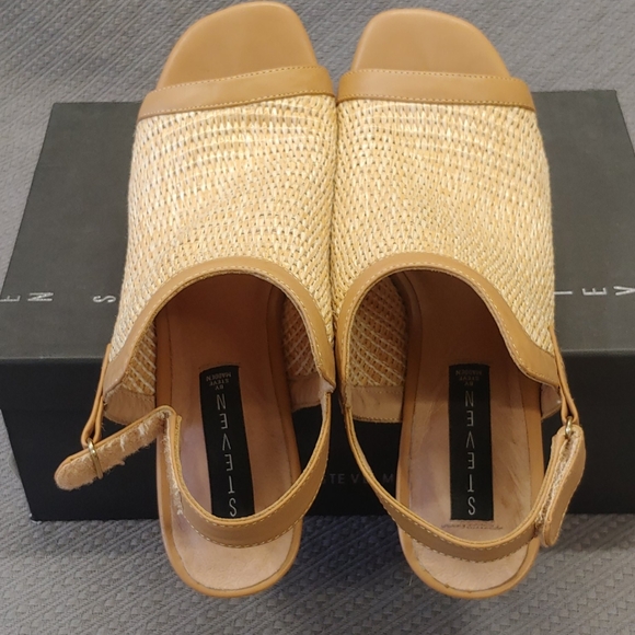 Steven Raffia Sweep Pump Natural Multi-10 - Picture 3 of 14